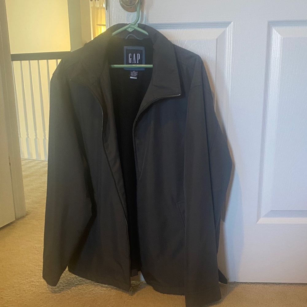 GAP Men's Dark Gray Lightweight Zip Jacket